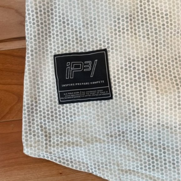 U.S. Polo Assn. Slim Fit Stretch Button Down Short Sleeve Shirt IP3 - Men's XL - Picture 2 of 6